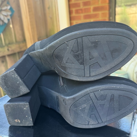 Solanz - Picture 7 of 7